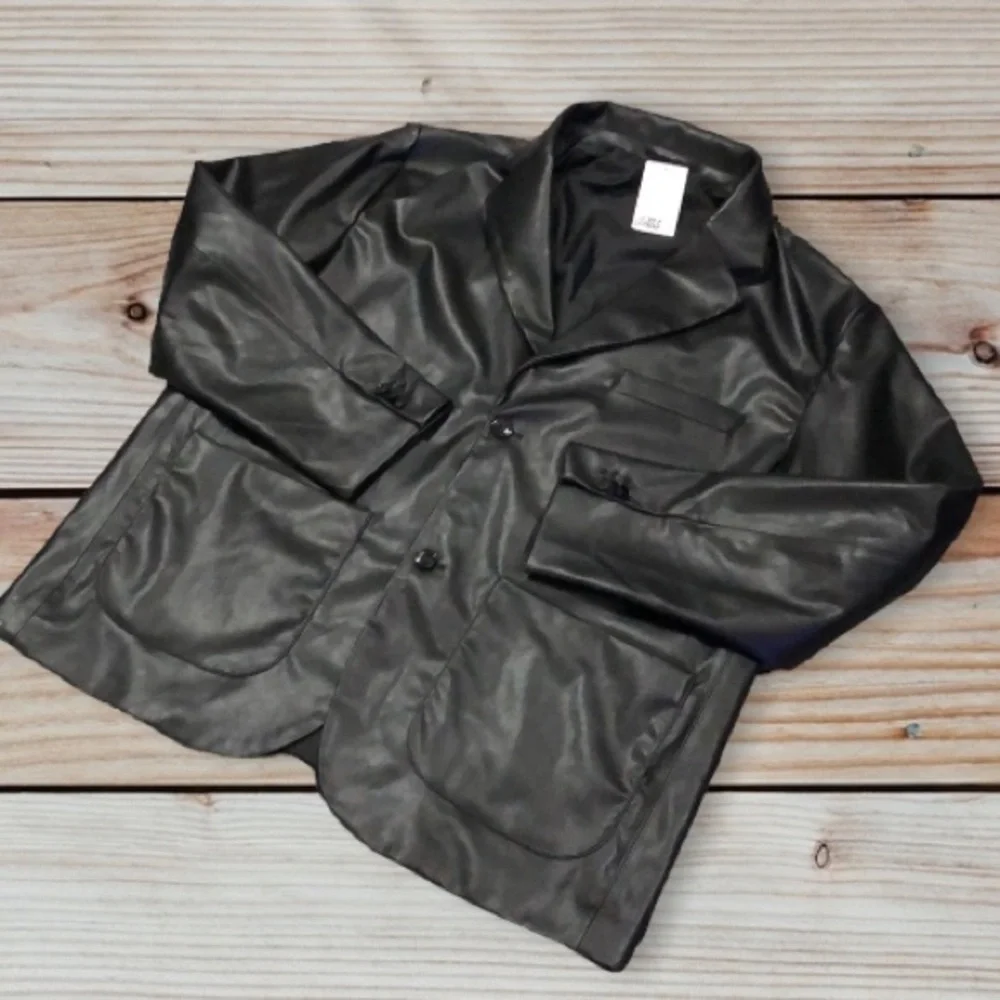 H&M | Relaxed Fit Unconstructed